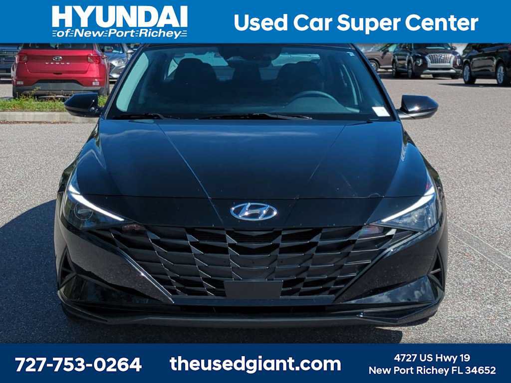 Certified 2023 Hyundai Elantra SEL w/ Convenience Package FWD image 8