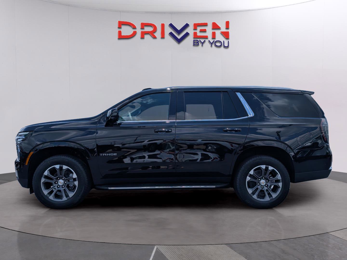 New 2026 Chevrolet Tahoe LT w/ Comfort Package RWD image 2