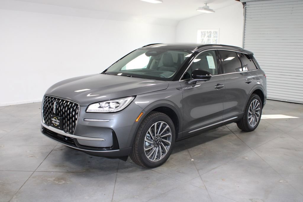 New 2026 Lincoln Corsair Reserve image 3