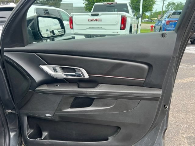 Used 2017 GMC Terrain SLT w/ Driver Alert Package I AWD/4WD image 10