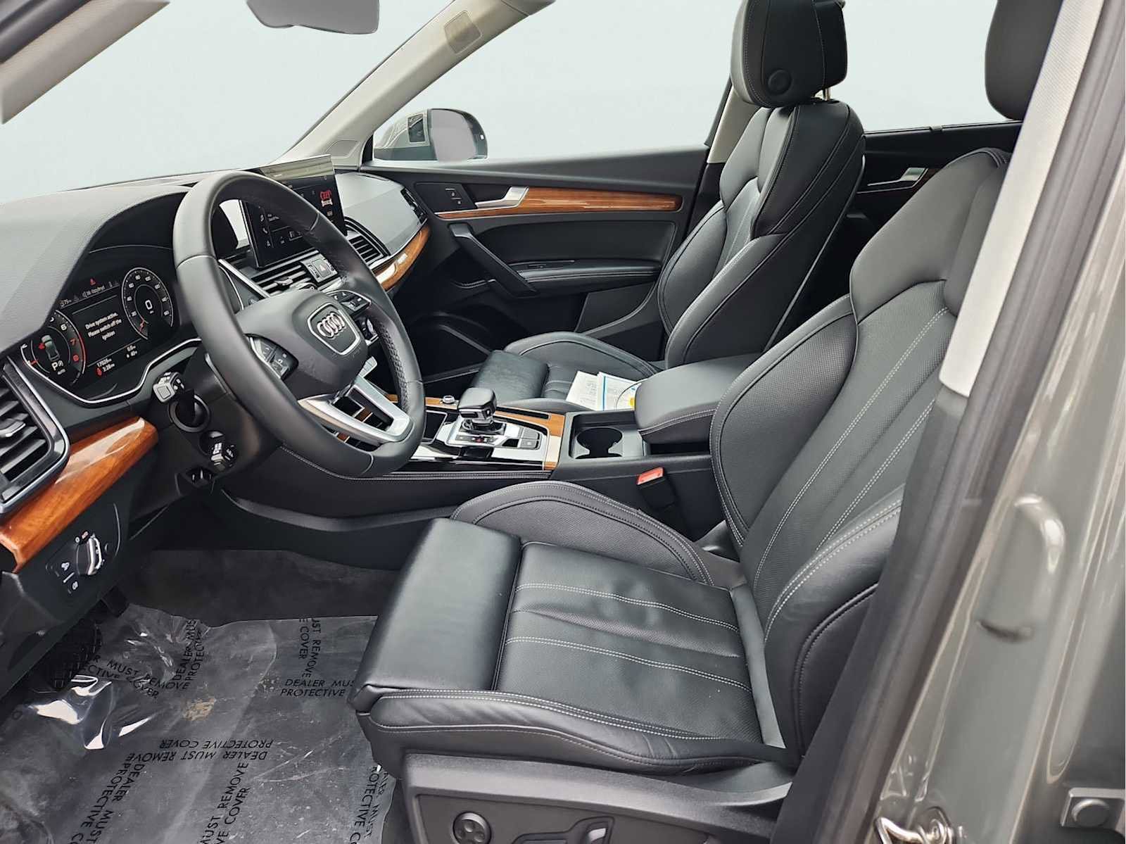 Used 2023 Audi Q5 2.0T Premium Plus w/ Premium Plus Package image 17
