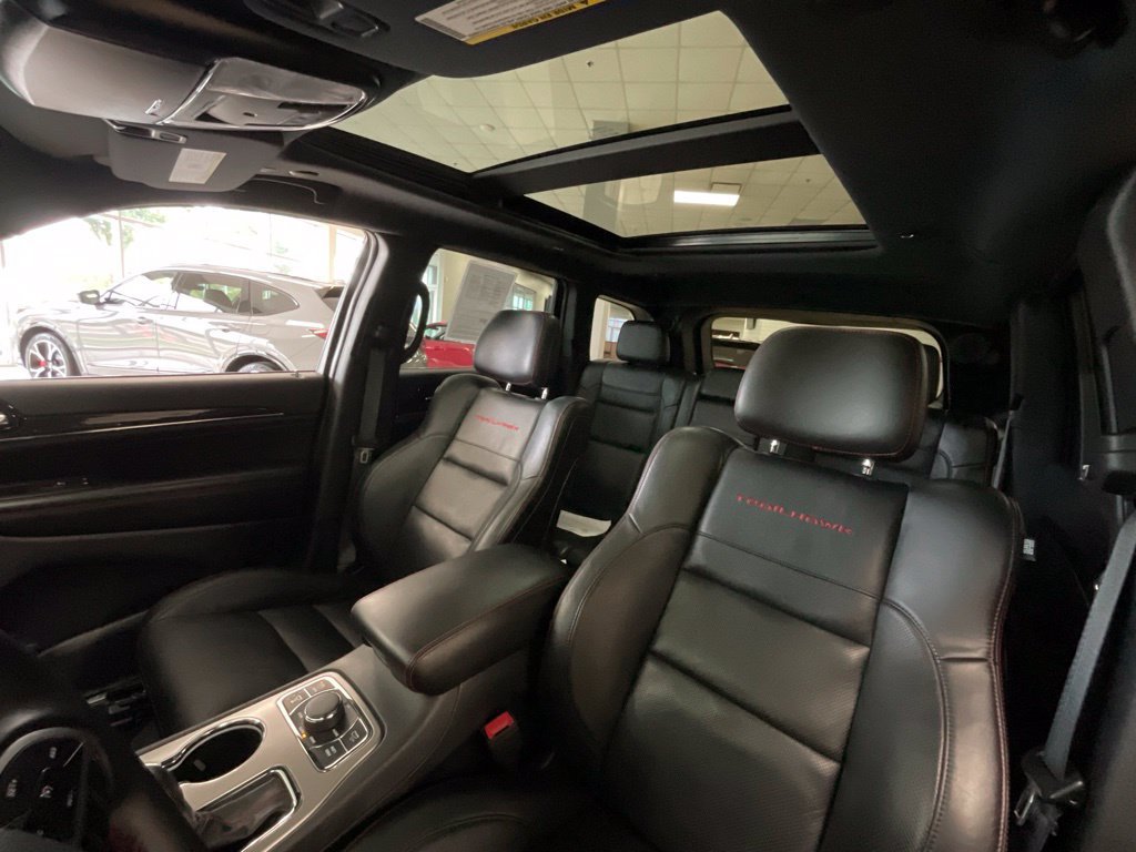 Used 2021 Jeep Grand Cherokee Trailhawk w/ Trailhawk Luxury Group AWD/4WD image 11