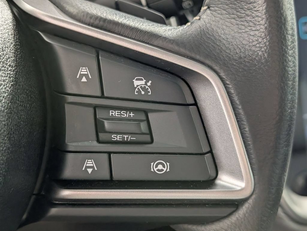 Used 2025 Subaru Outback Limited AWD/4WD image 17