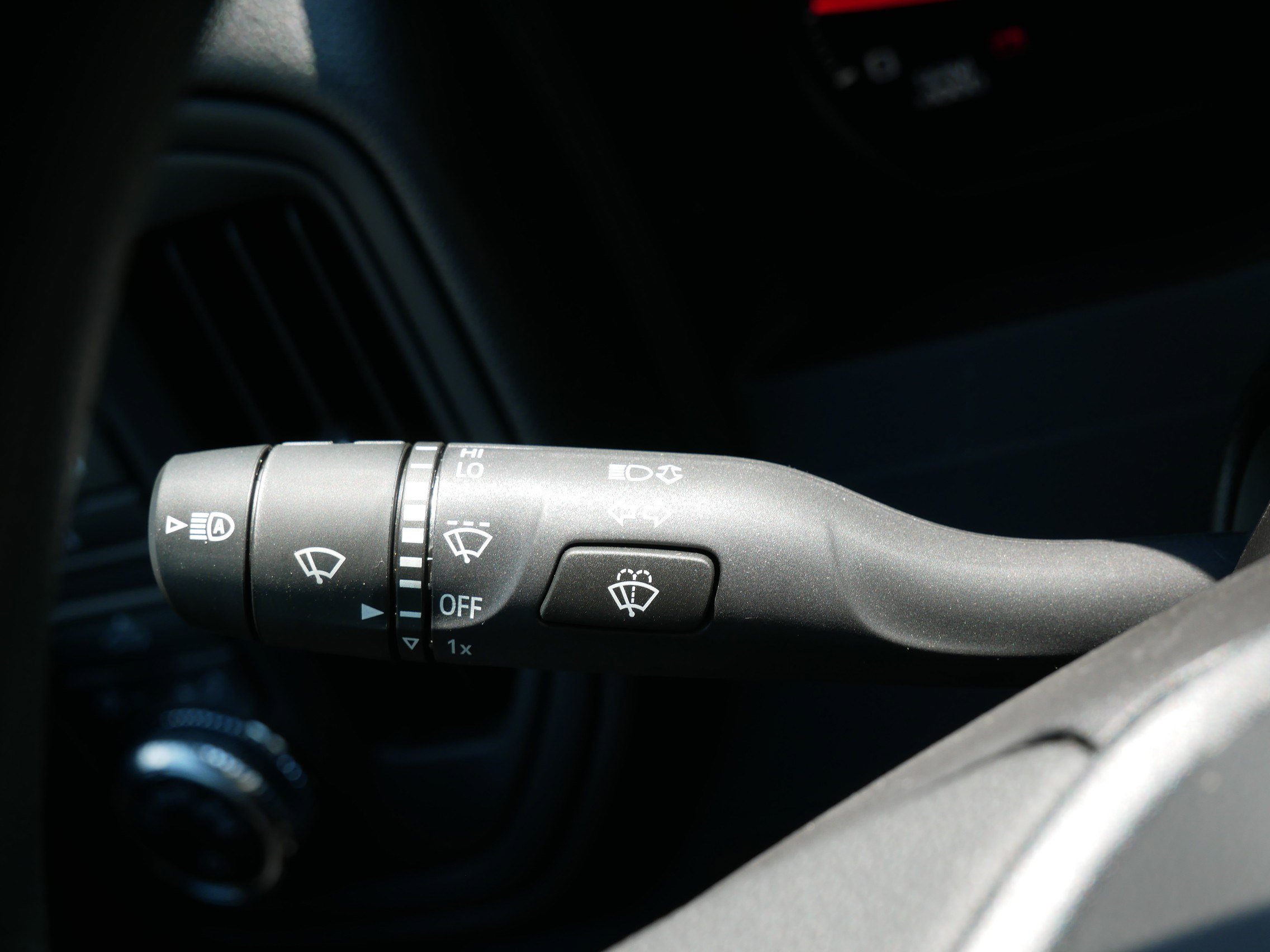 New 2025 GMC Sierra 3500 Pro w/ Convenience Package image 24