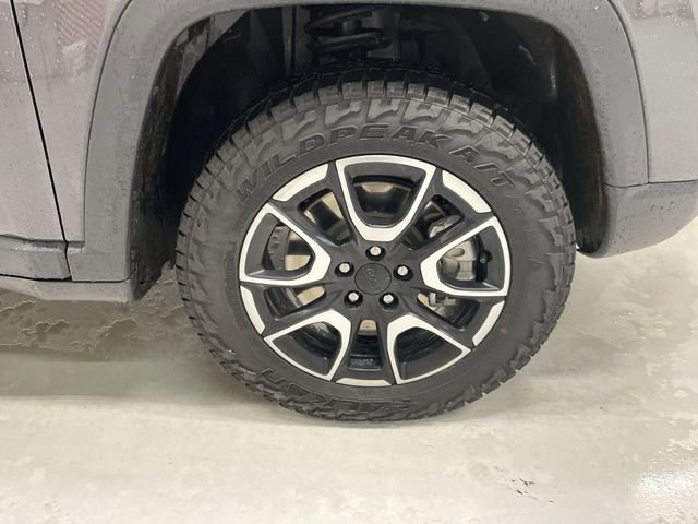 Used 2024 Jeep Compass Trailhawk image 14