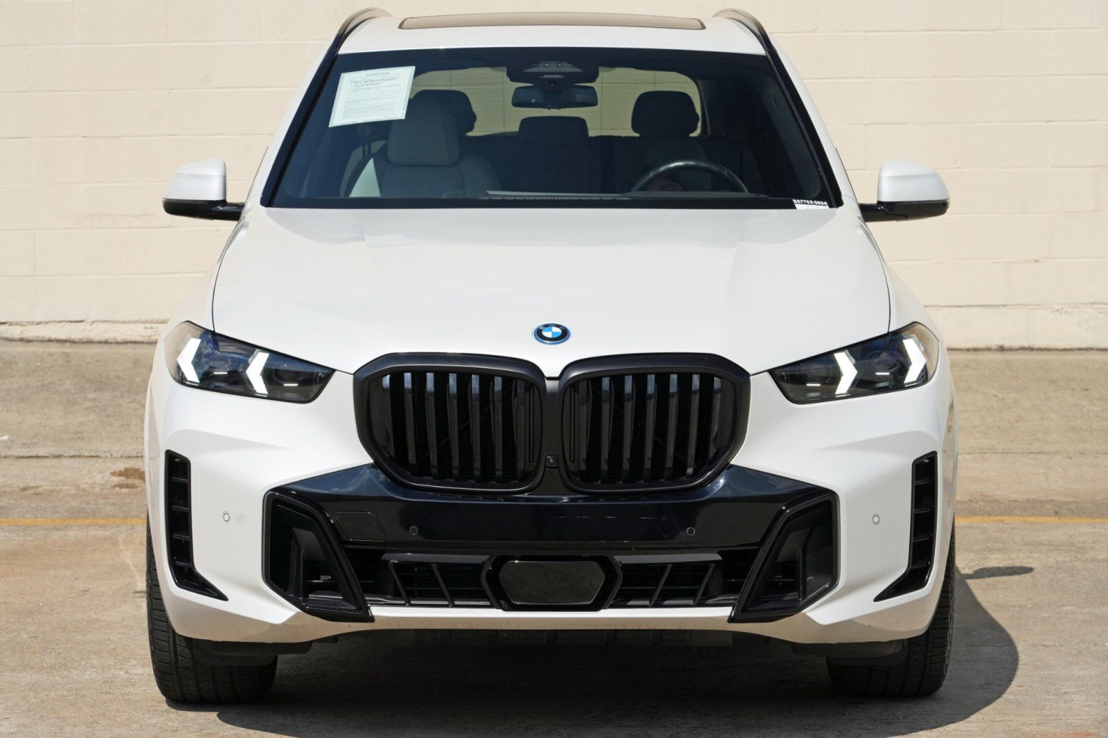 Used 2024 BMW X5 xDrive50e w/ M Sport Package AWD/4WD image 48