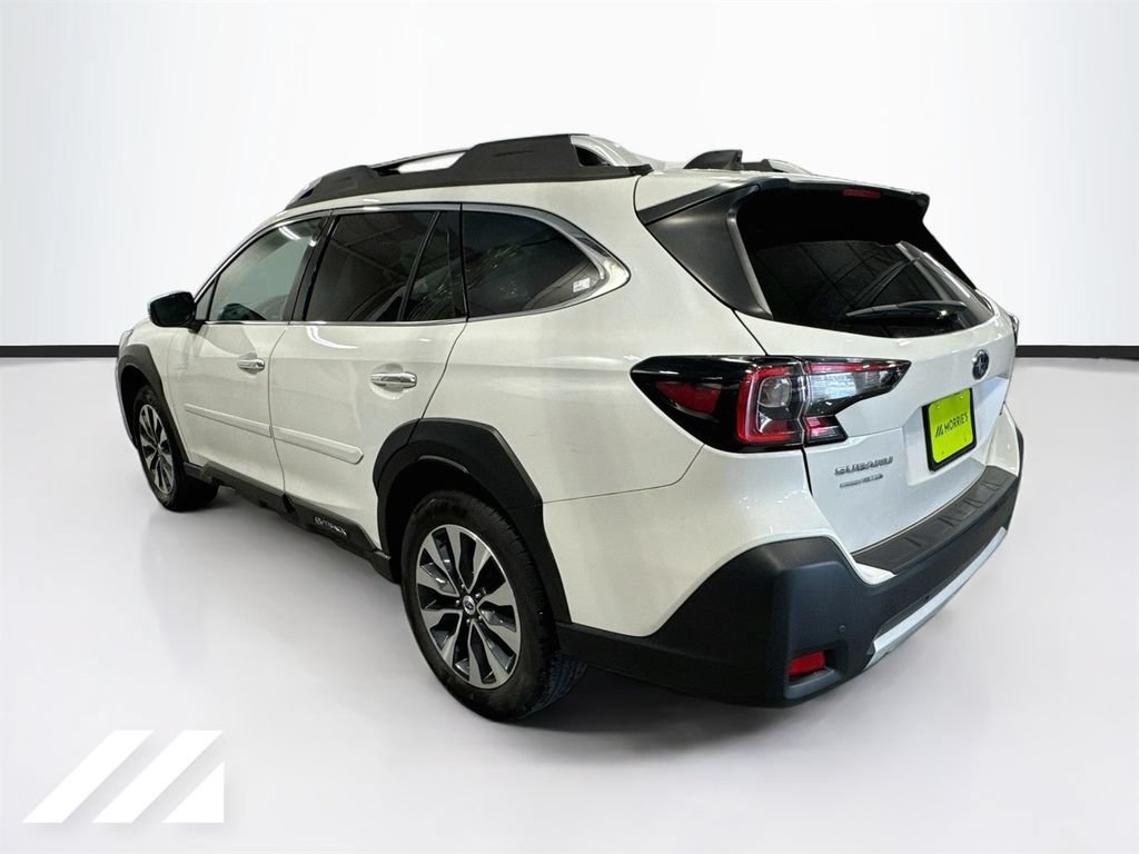 Used 2024 Subaru Outback Touring AWD/4WD image 7