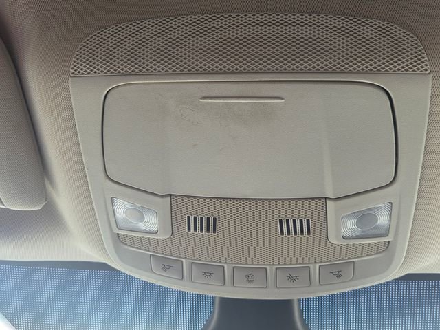 Used 2019 Ford Edge SE FWD image 29