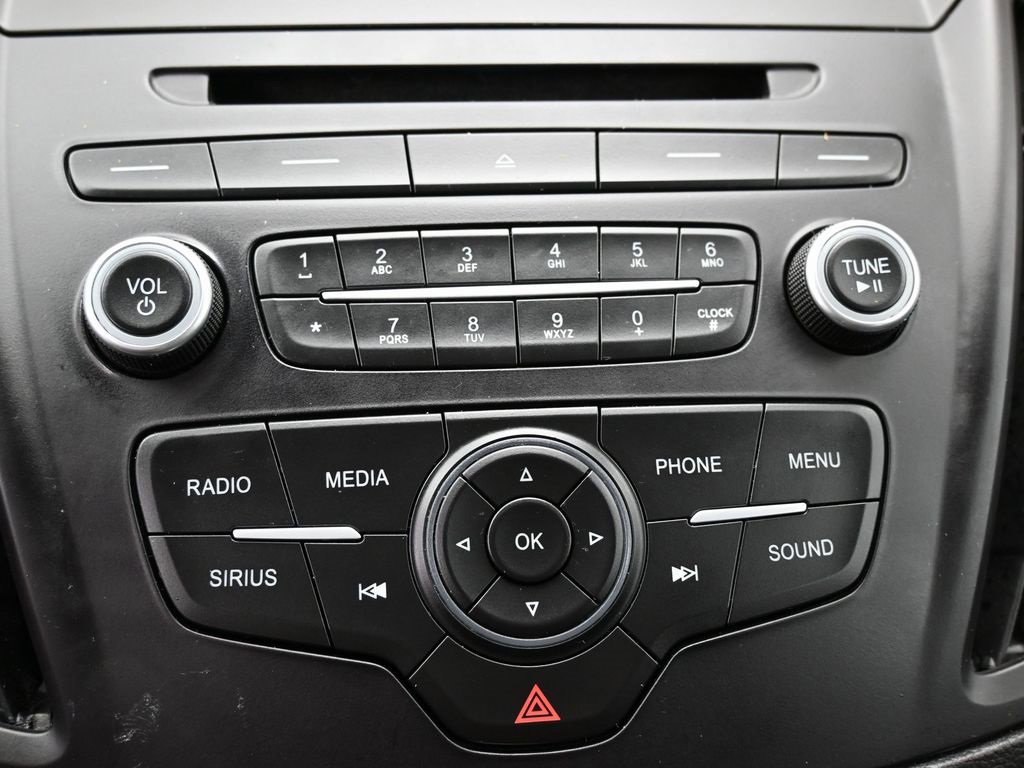 Used 2017 Ford C-MAX SE image 20