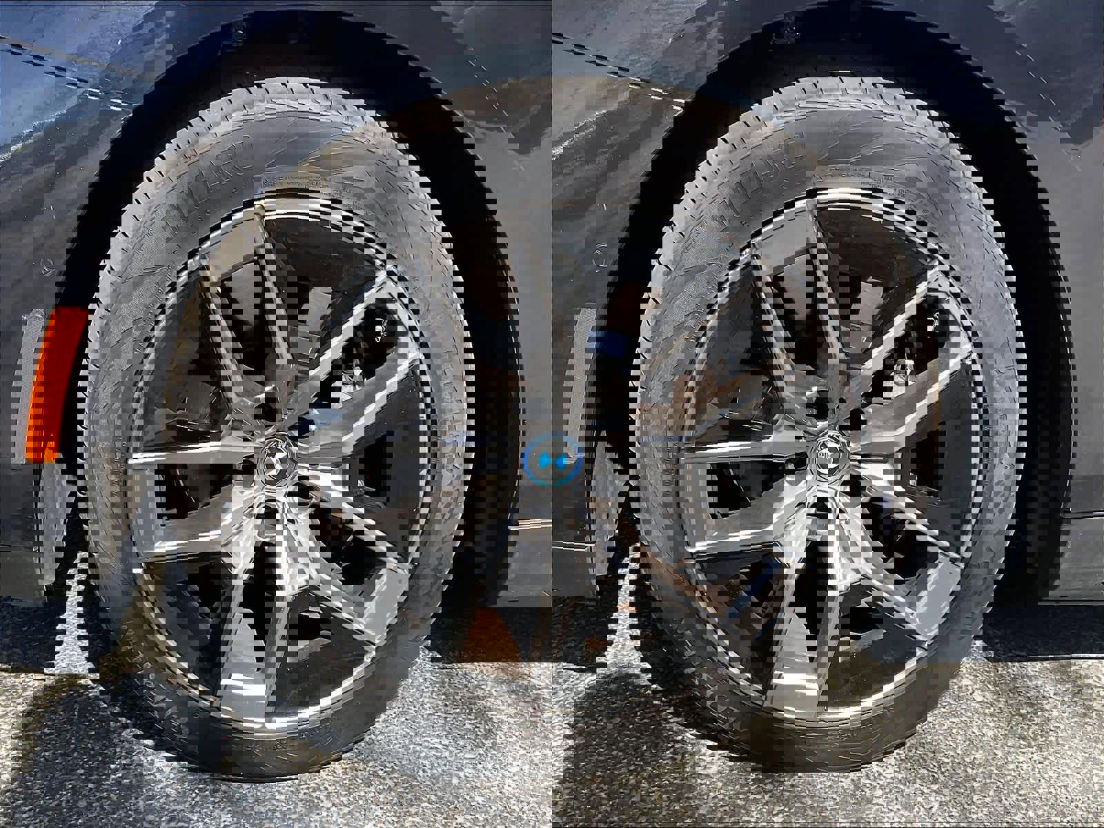 Used 2024 BMW i5 eDrive40i w/ Premium Package image 12