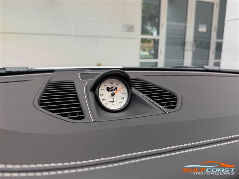 Used 2018 Porsche 911 GT2 RS RWD image 15