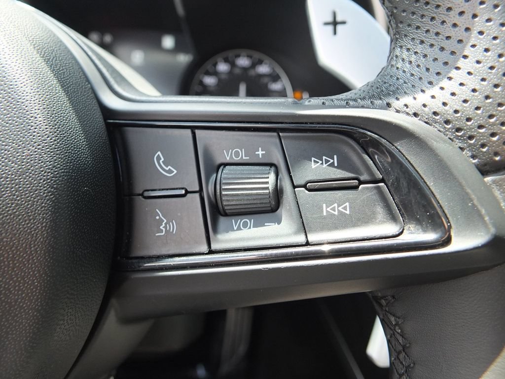 Used 2023 Alfa Romeo Stelvio Veloce AWD/4WD image 35