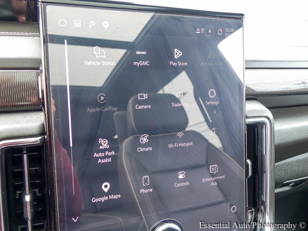 Used 2025 GMC Yukon Elevation w/ Elevation Premium Package AWD/4WD image 16