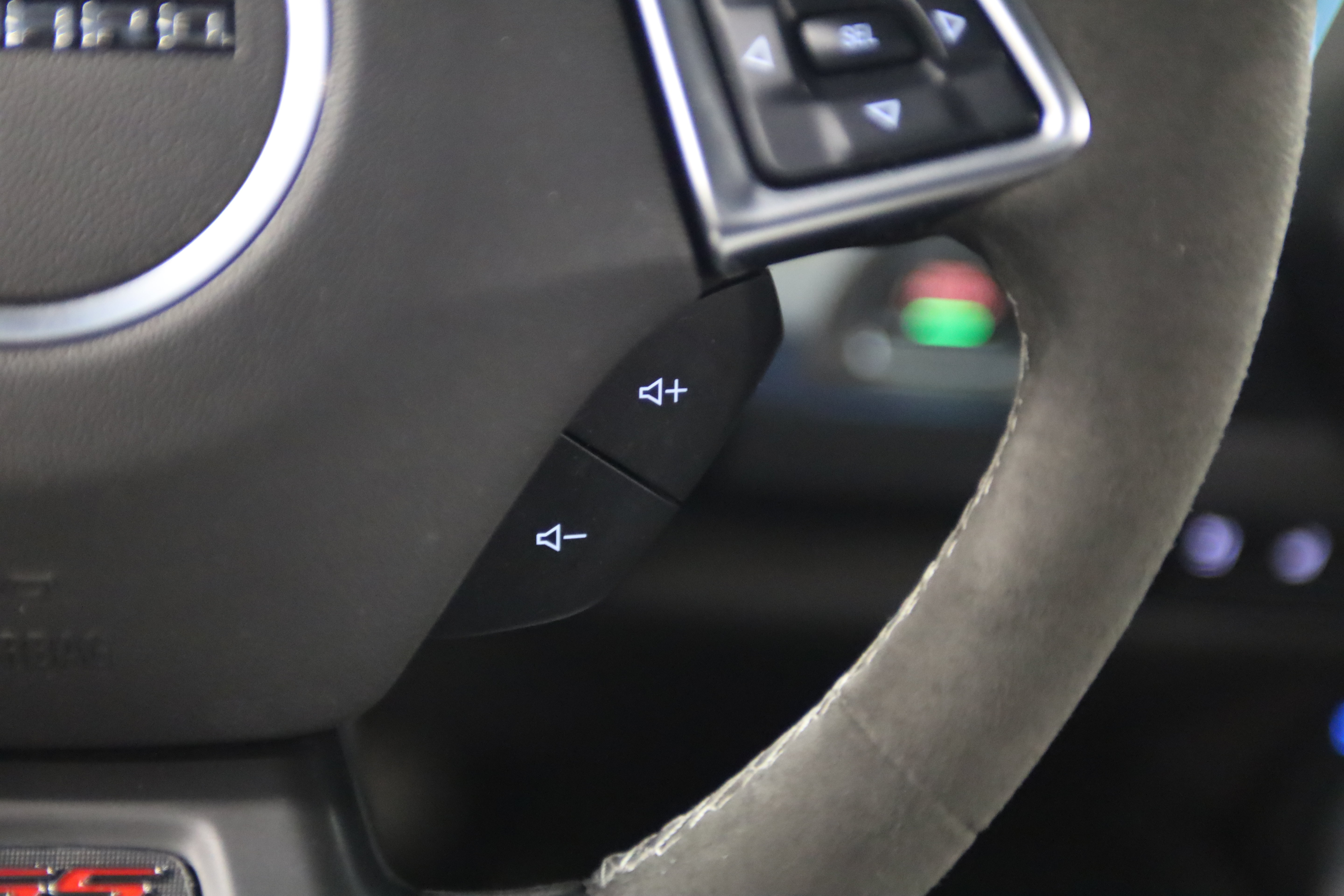 Used 2019 Chevrolet Camaro SS RWD image 23