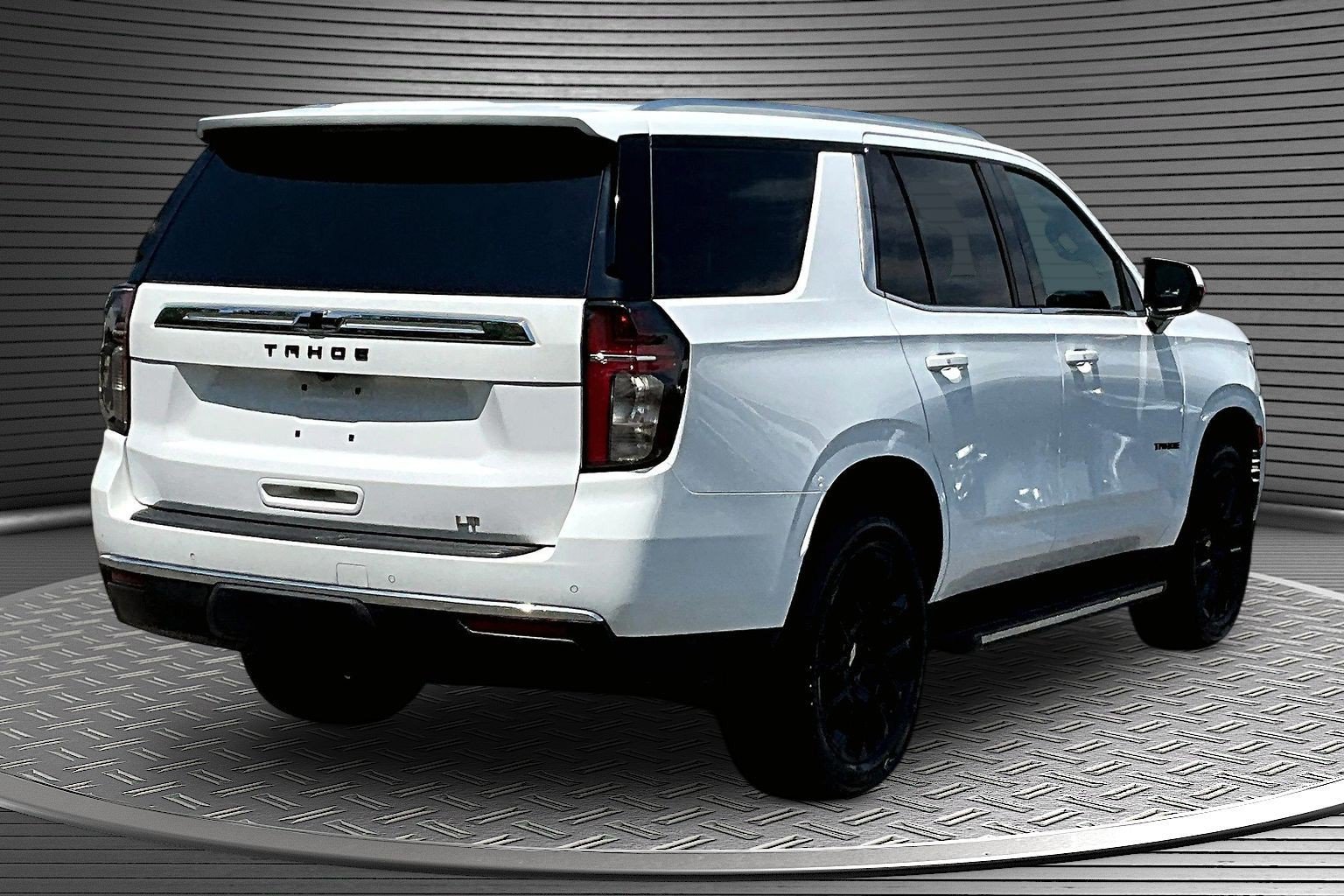 Used 2022 Chevrolet Tahoe LT AWD/4WD image 6