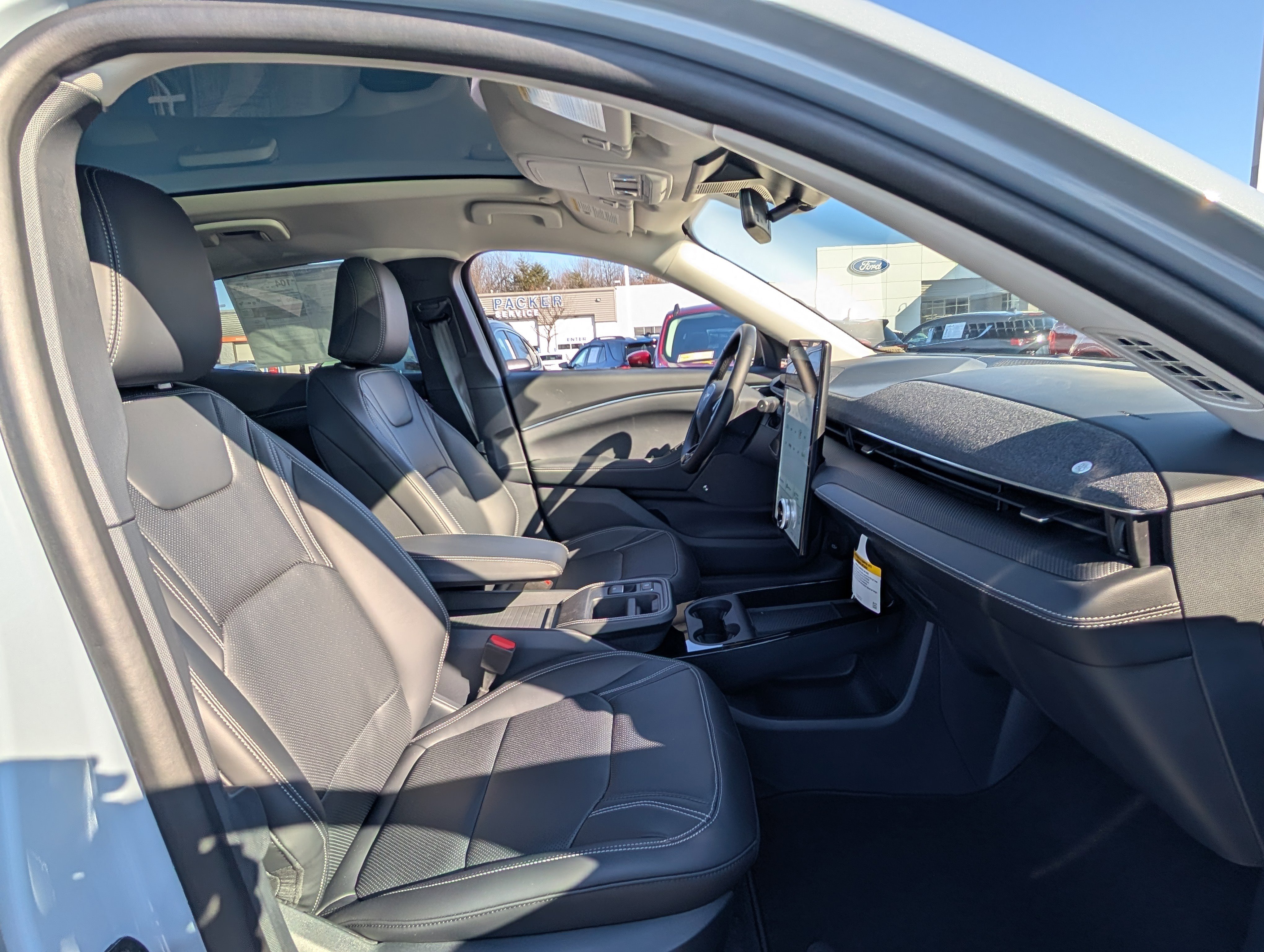 New 2026 Ford Mustang Mach-E Premium image 7