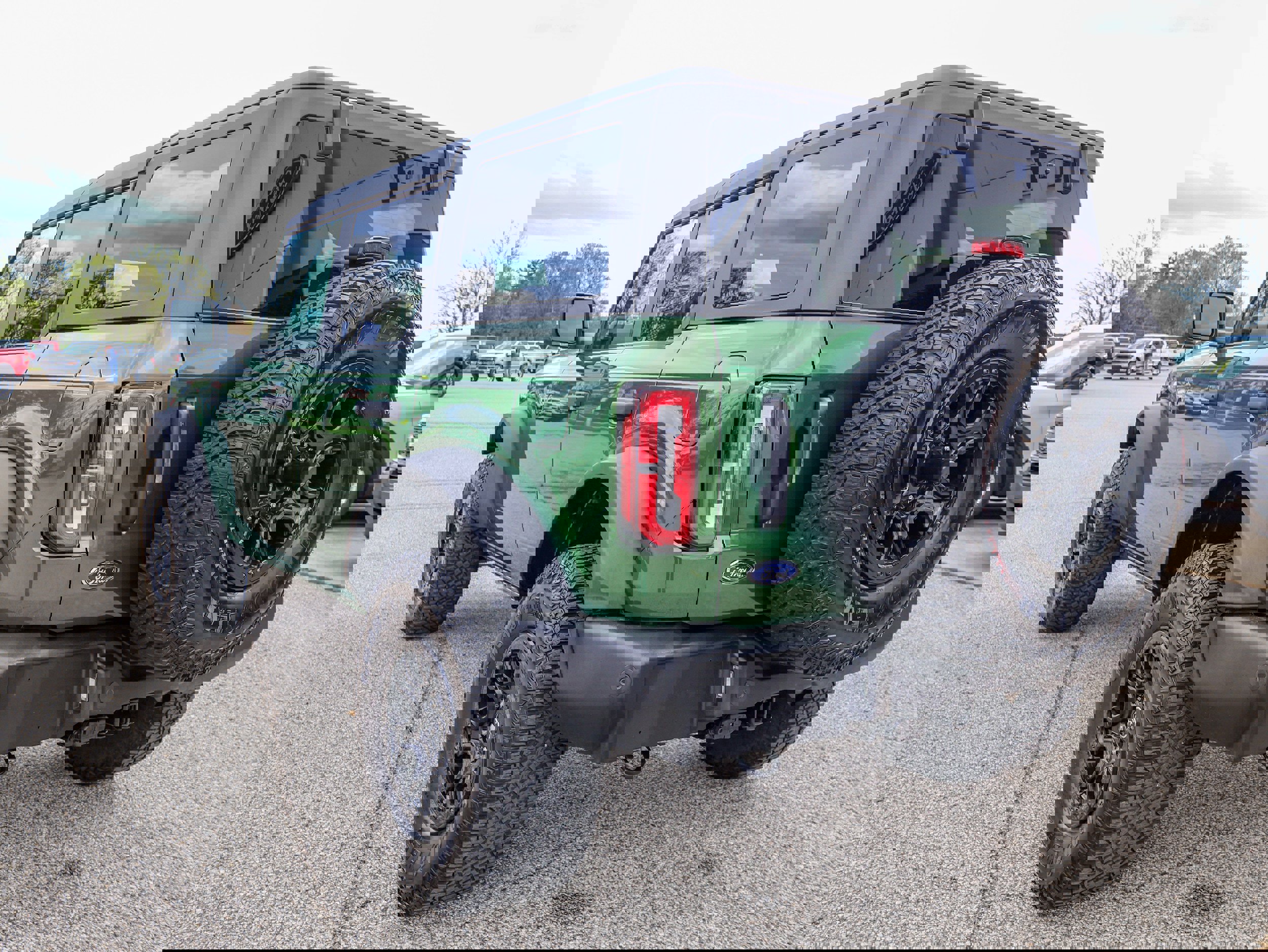 Used 2022 Ford Bronco Wildtrak image 3