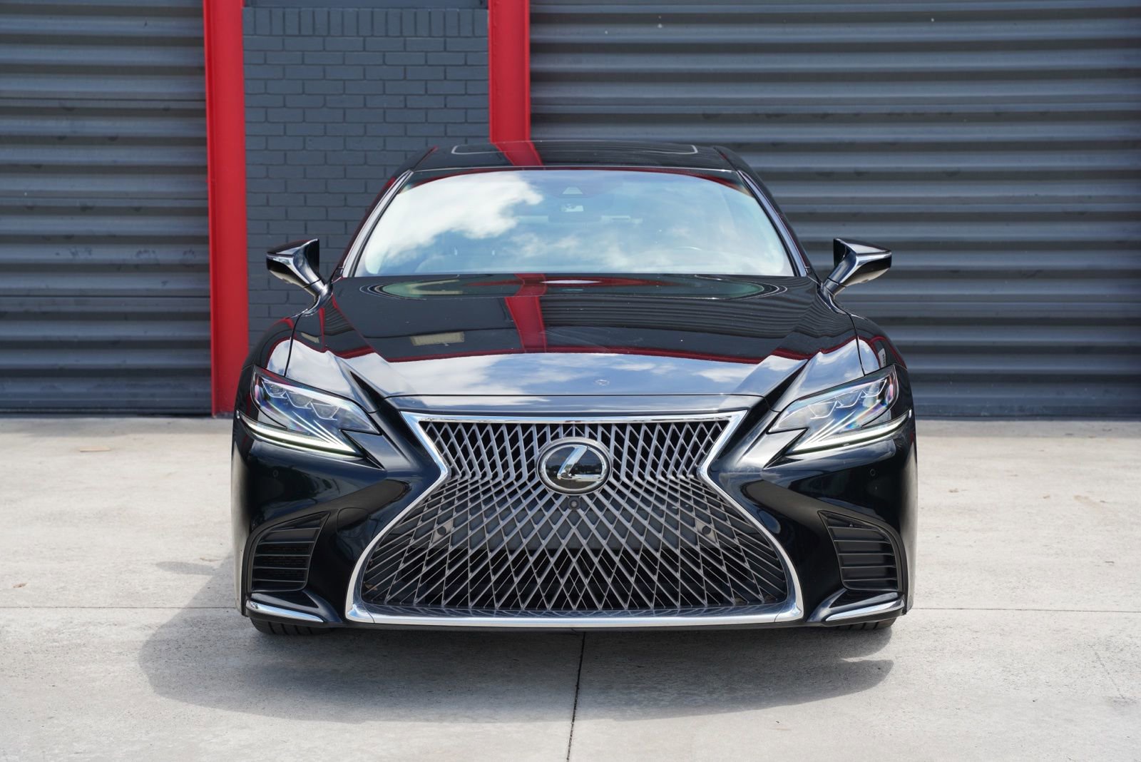 Used 2020 Lexus LS 500 w/ Interior Upgrade Package RWD image 2