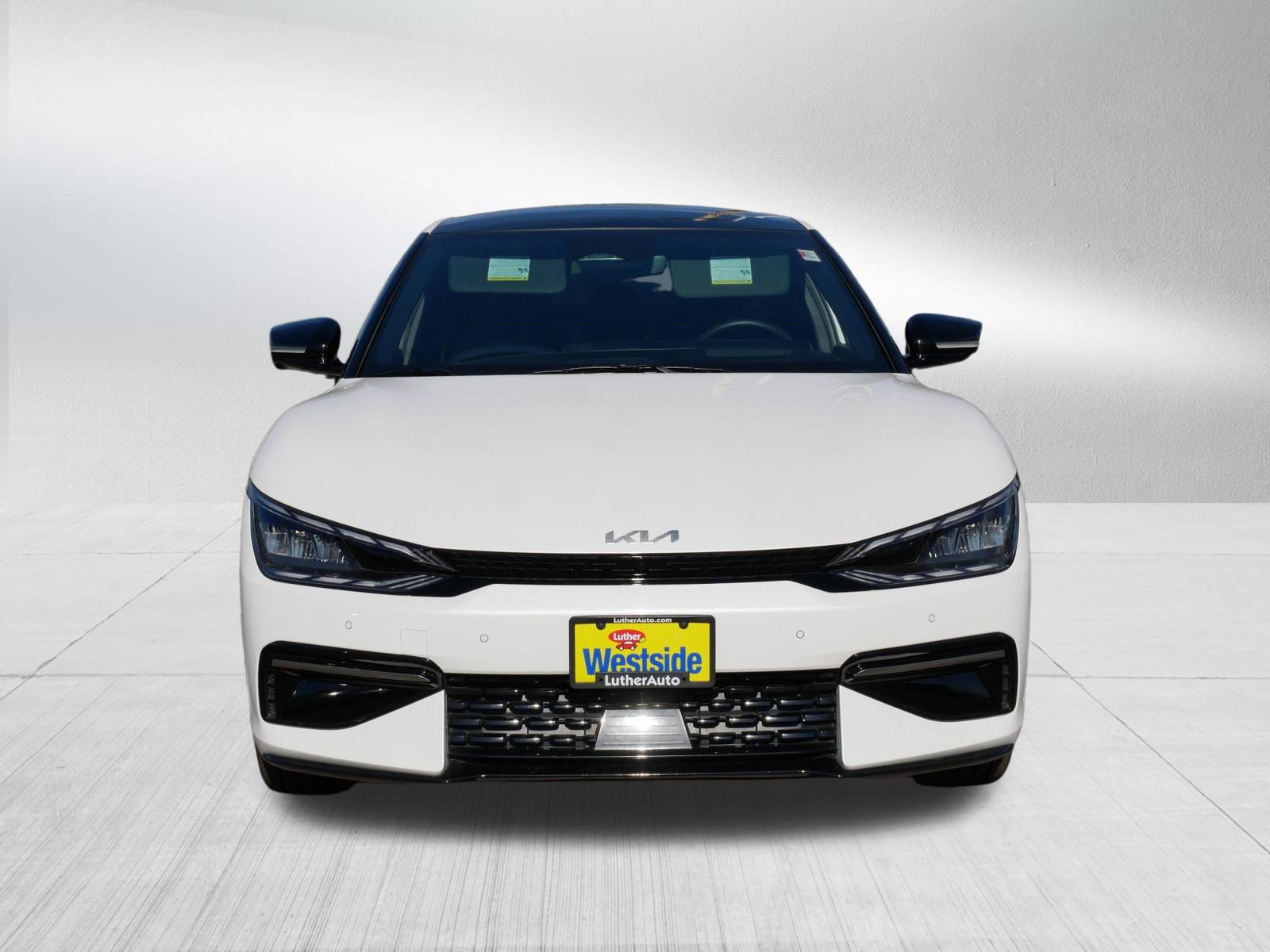 Used 2024 Kia EV6 GT-Line AWD/4WD image 2