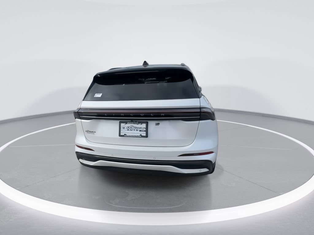 New 2026 Lincoln Nautilus Reserve image 7