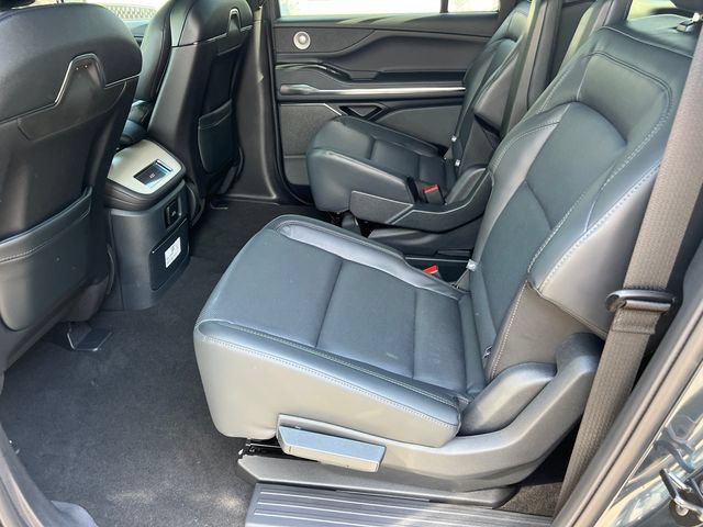 New 2026 Lincoln Navigator L Reserve w/ Jet Appearance Package AWD/4WD image 16
