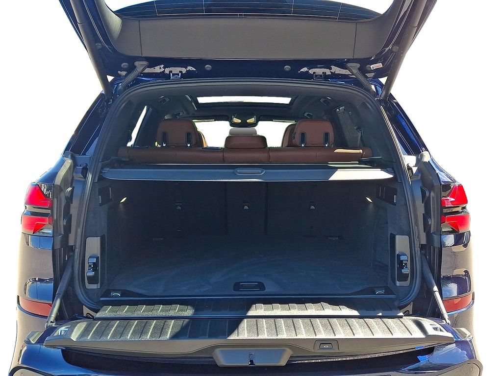 Used 2026 BMW X5 M60i AWD/4WD image 28