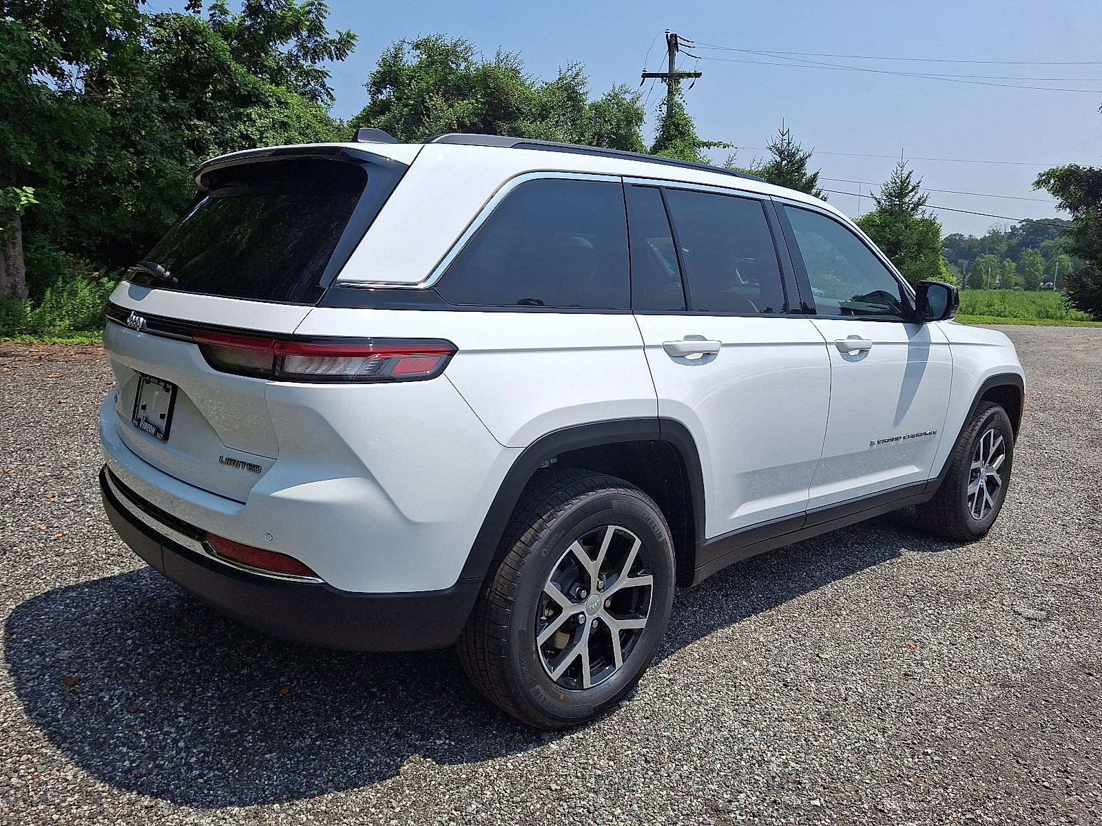 New 2025 Jeep Grand Cherokee Limited image 4