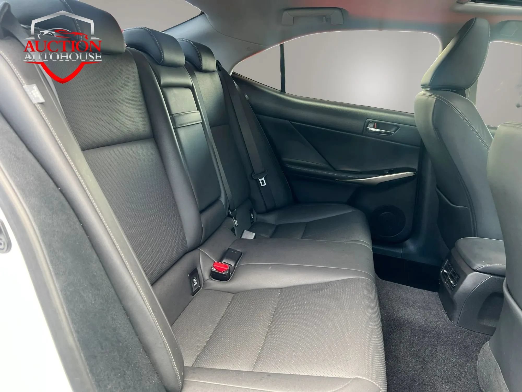 Used 2016 Lexus IS 200t RWD image 24