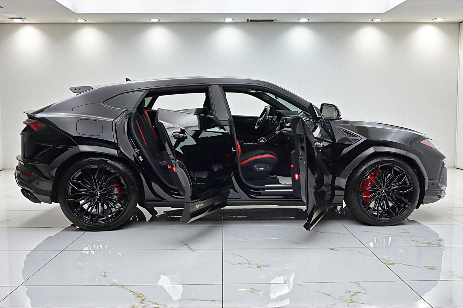Used 2024 Lamborghini Urus Performante image 20