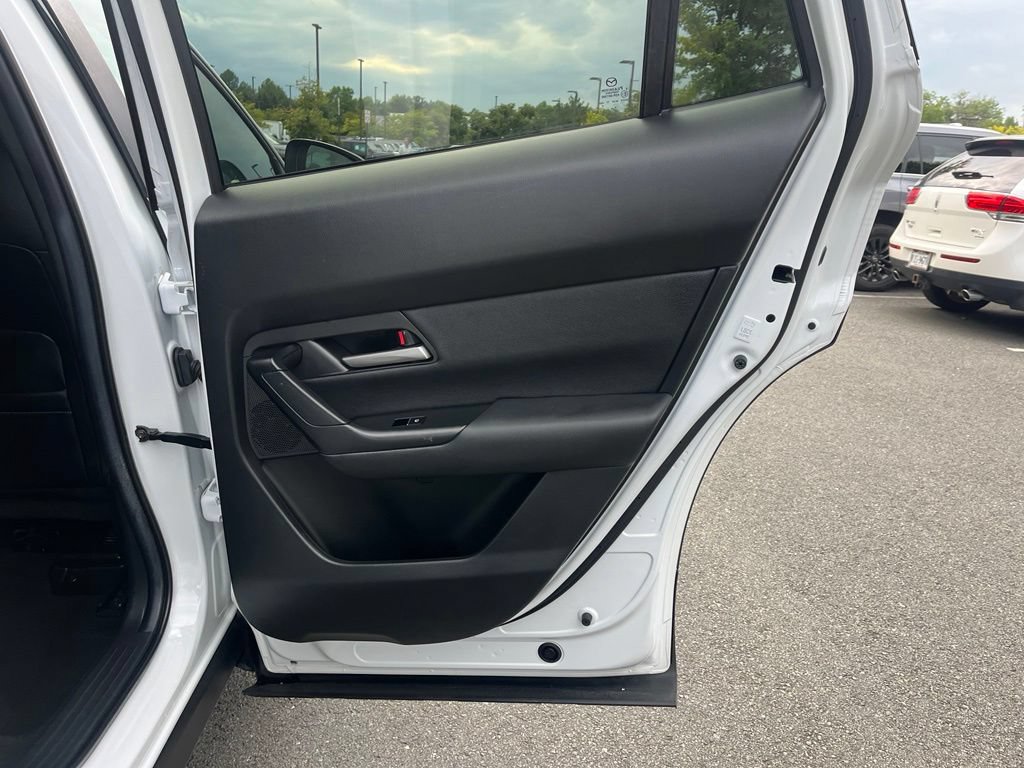 Used 2025 MAZDA CX-50 AWD 2.5 S w/ Preferred Package image 19