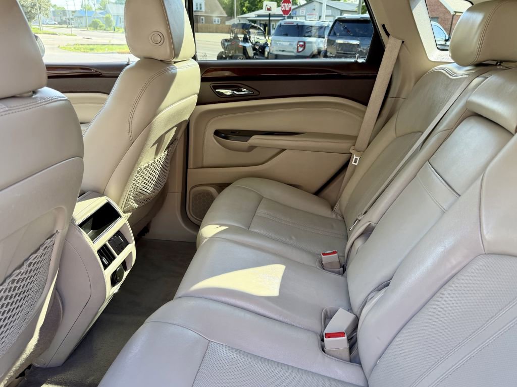 Used 2012 Cadillac SRX Luxury FWD image 11