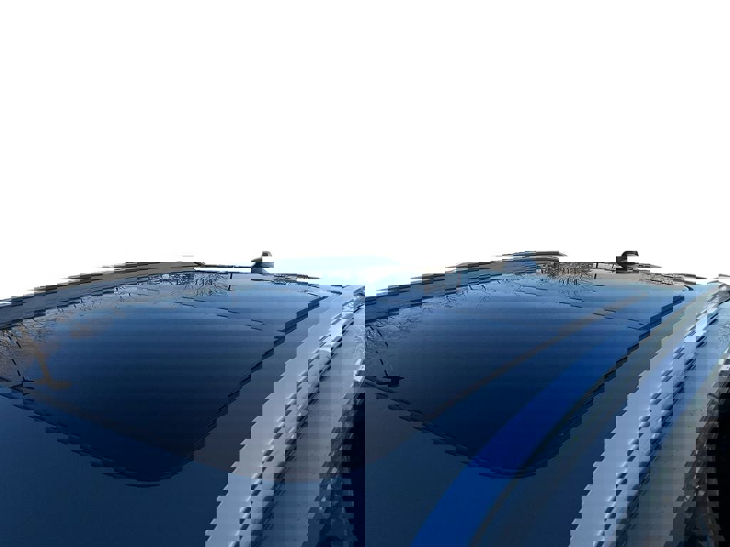 Certified 2023 Volvo XC40 B5 Ultimate w/ Protection Package Premier image 14