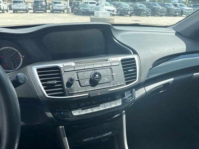 Used 2016 Honda Accord LX image 14