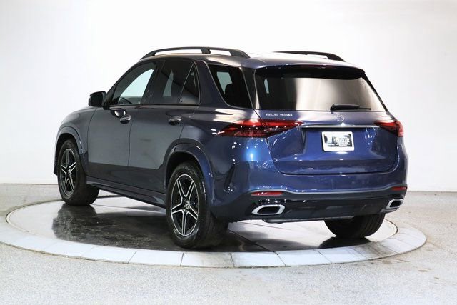 Used 2024 Mercedes-Benz GLE 450 4MATIC w/ AMG Line Exterior image 2
