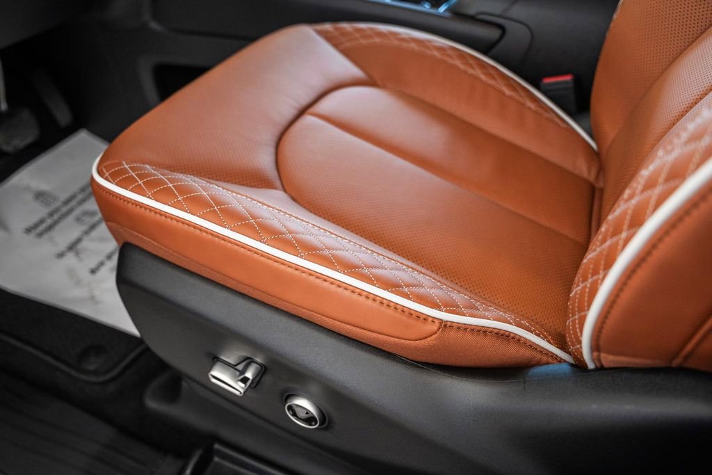 New 2026 Chrysler Pacifica Pinnacle image 38