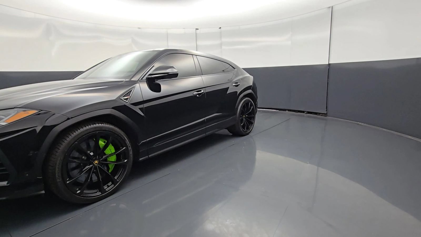 Used 2022 Lamborghini Urus AWD/4WD image 80