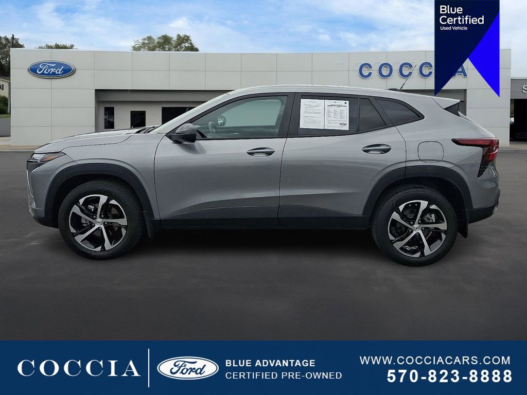 Used 2024 Chevrolet Trax RS w/ Driver Confidence Package image 7