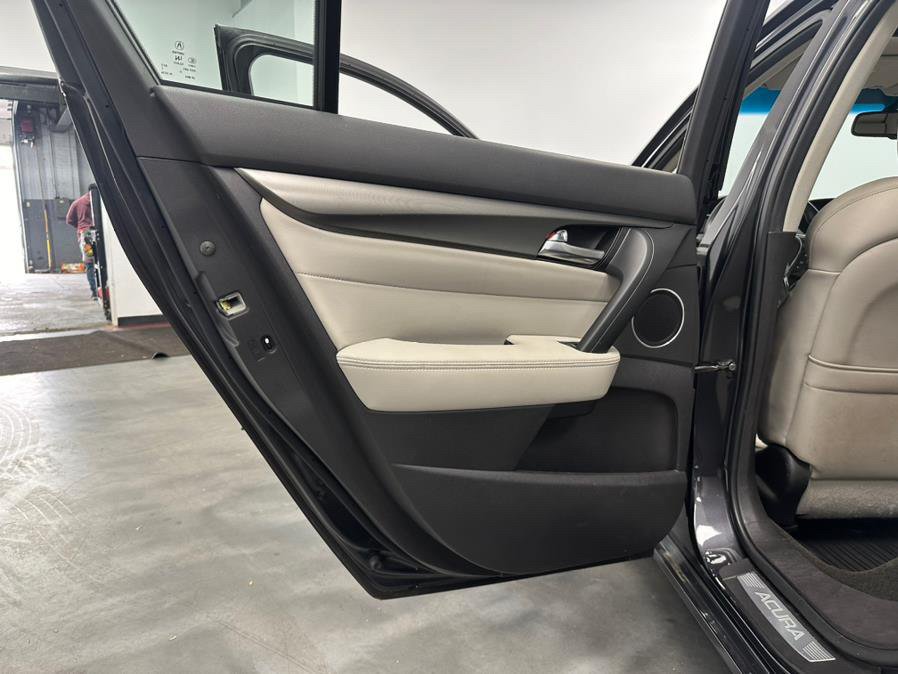 Used 2013 Acura TL w/ Technology Package AWD/4WD image 3