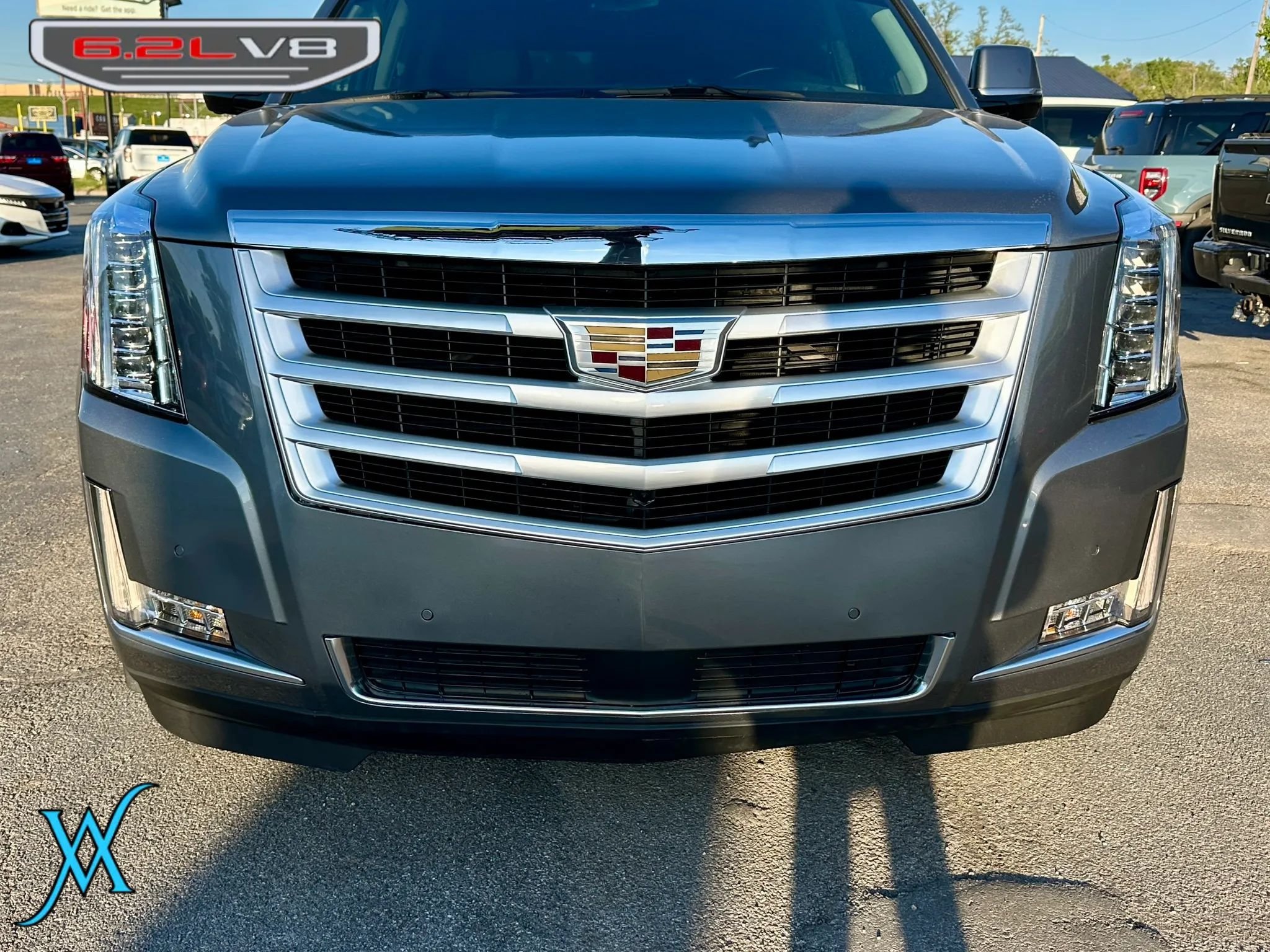 Used 2020 Cadillac Escalade Luxury AWD/4WD image 11