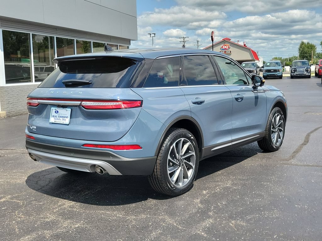Certified 2024 Lincoln Corsair AWD w/ Equipment Group 101A image 4
