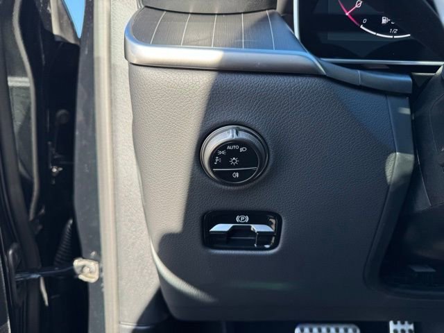 Used 2026 Mercedes-Benz GLC 300 4MATIC image 23