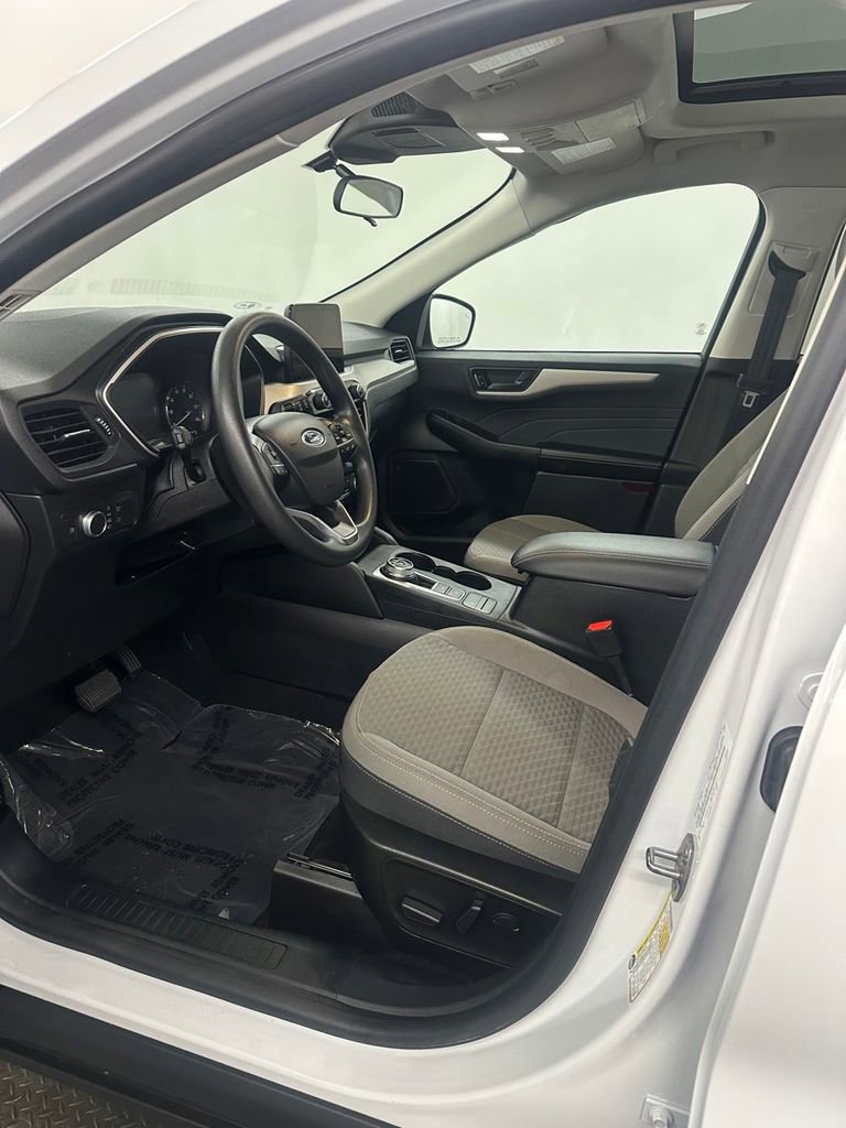 Used 2022 Ford Escape SE AWD/4WD image 10