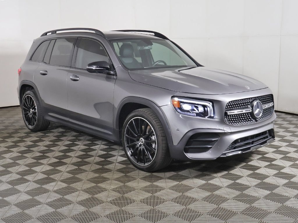 Used 2023 Mercedes-Benz GLB 250 w/ AMG Line image 51