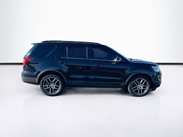 Used 2016 Ford Explorer Sport w/ Equipment Group 401A AWD/4WD image 11