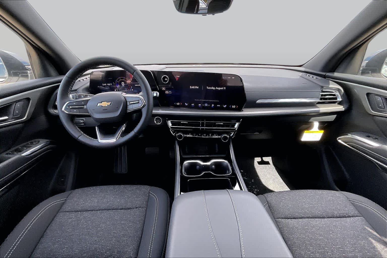 New 2027 Chevrolet Traverse LT w/ Driver Confidence Package FWD image 6