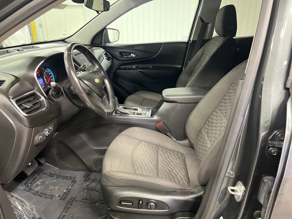 Used 2021 Chevrolet Equinox LT AWD/4WD image 17