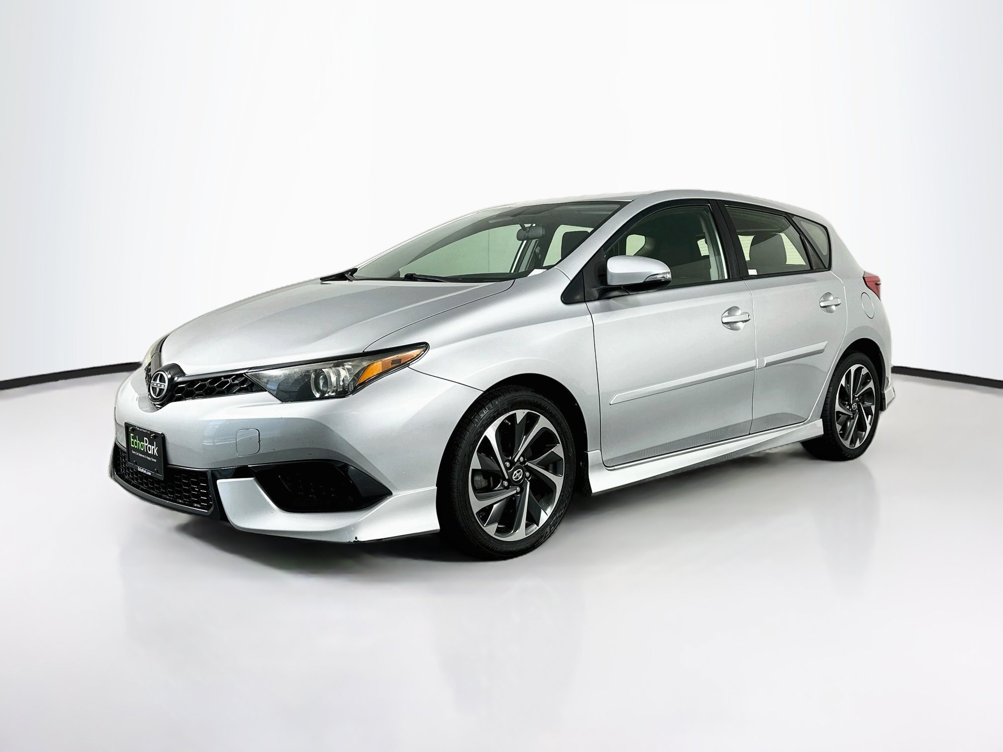 Used 2016 Scion iM FWD image 3