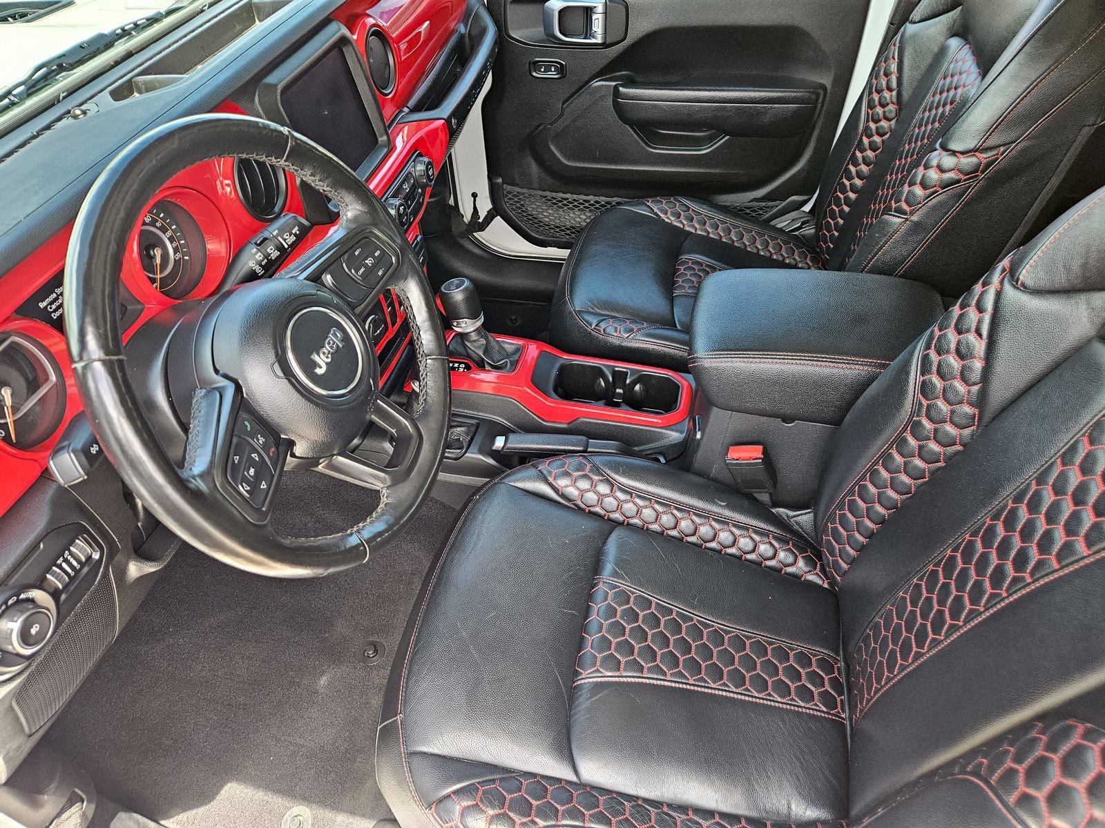 Used 2021 Jeep Wrangler Unlimited Sport AWD/4WD image 18