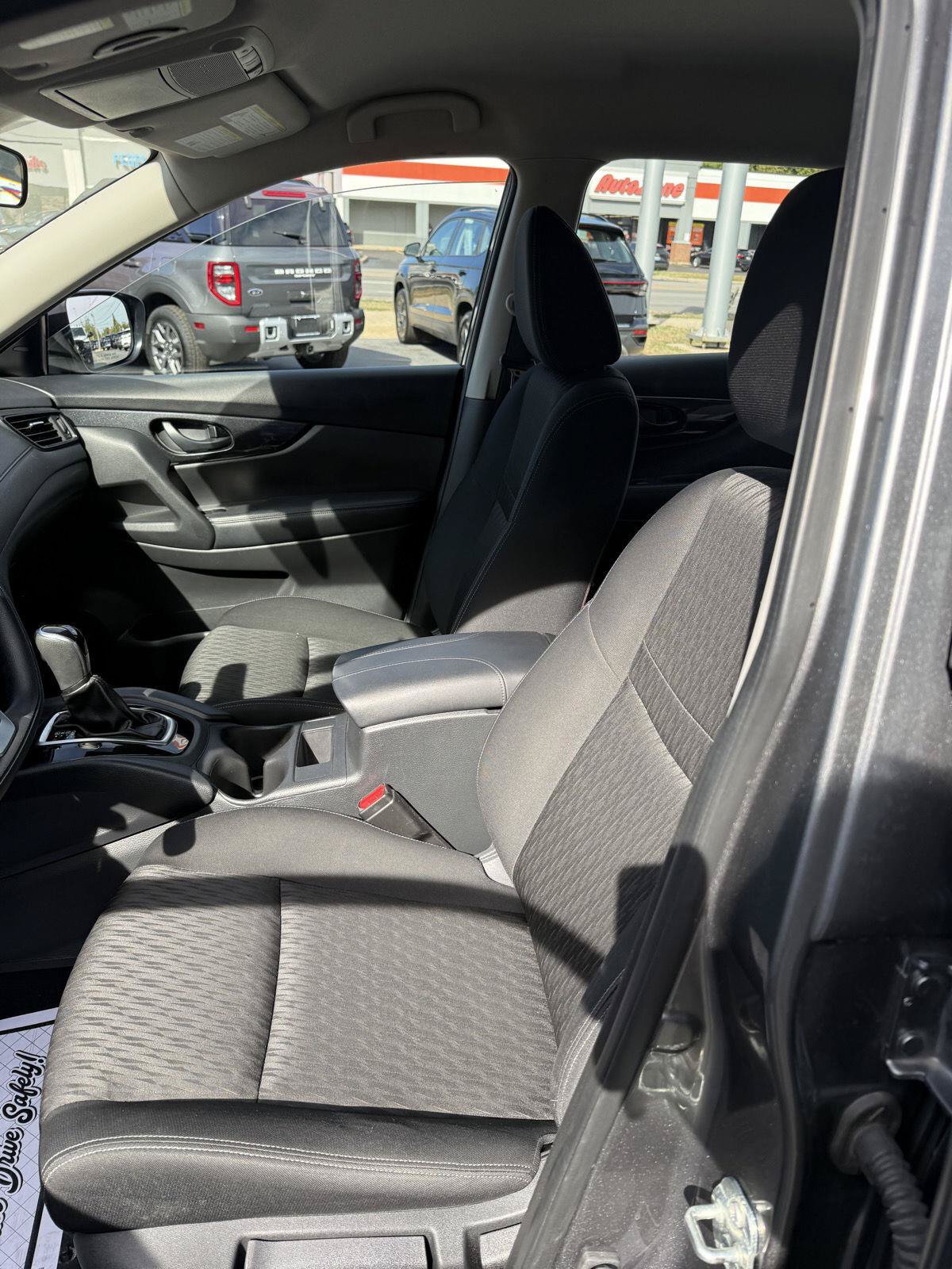 Used 2020 Nissan Rogue S AWD/4WD image 25