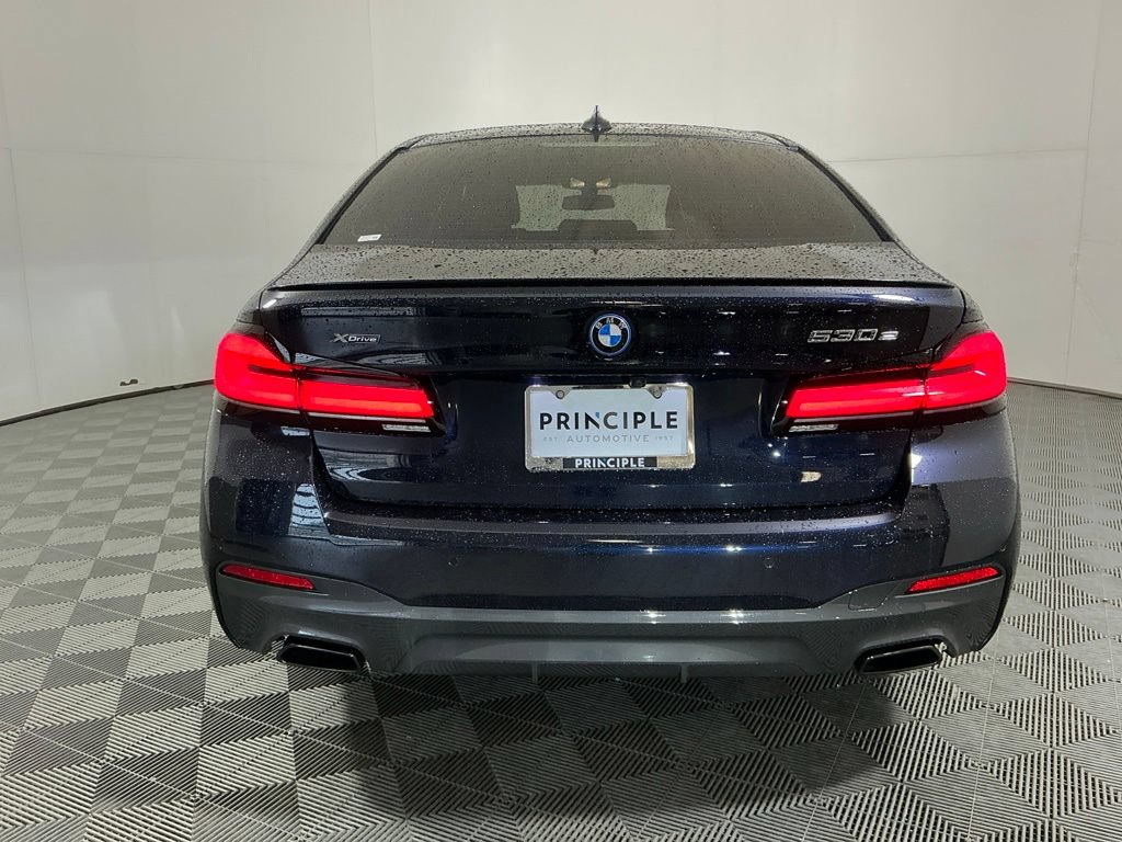 Used 2023 BMW 530e xDrive w/ Premium Package AWD/4WD image 6